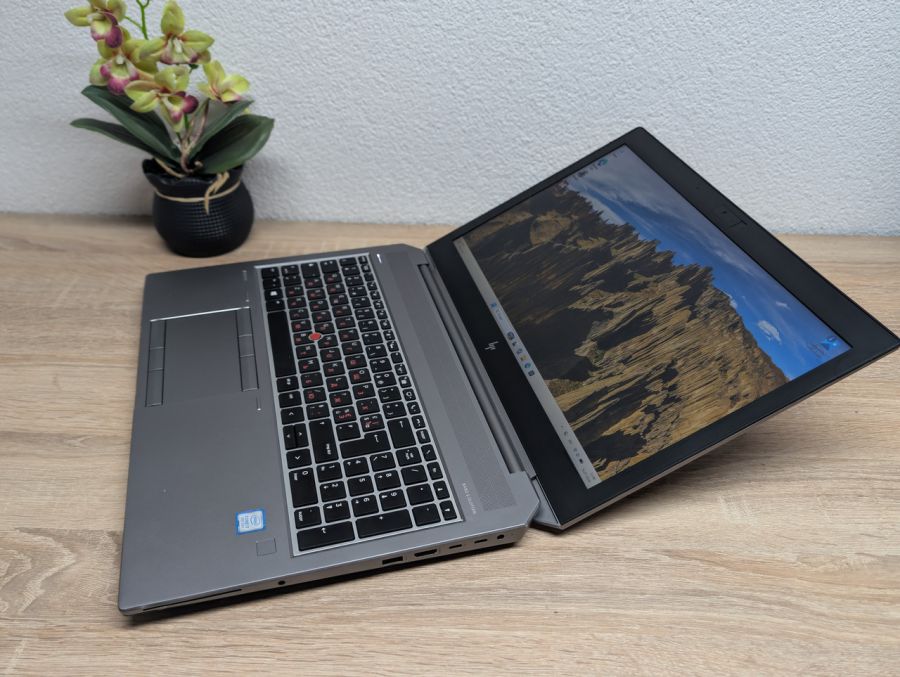 Ноутбук Б/В HP ZBook 15 G5:15.6 Full HD,Core i7-8750H,32ГБ DDR4,Quadro P2000M 4 ГБ,SSD 960Gb