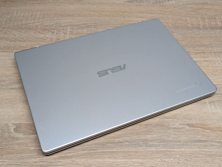 Б/В Ноутбук Asus Chrombook C424 не вмикається