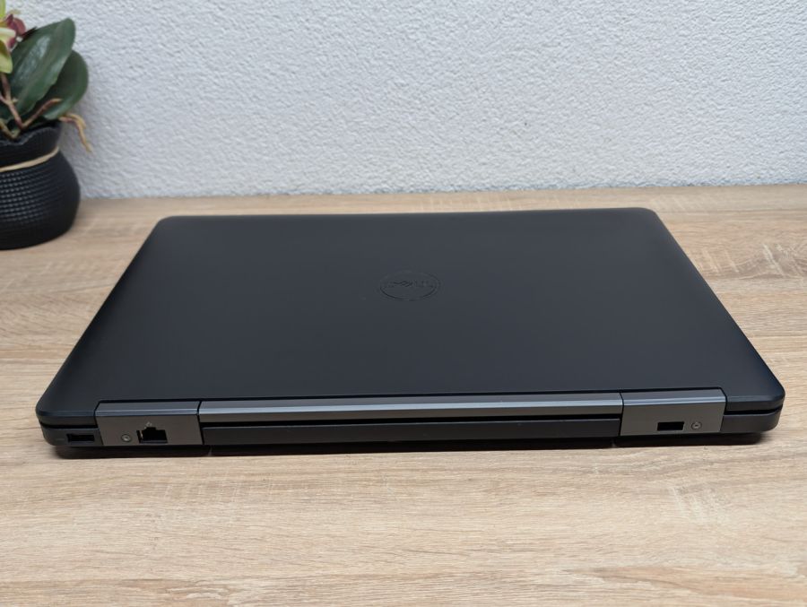 Ноутбук Б/В Dell Latitude E5540, Intel Core i5-4310U, DDR3 8 GB, SSD 128GB, 15.6" Full HD
