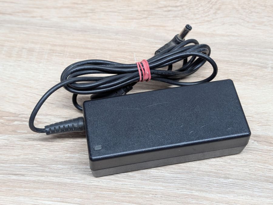 Б/В Блок живлення Asus EXA0703YH 65W 19V 3.42A 5.5 x 2.5 мм