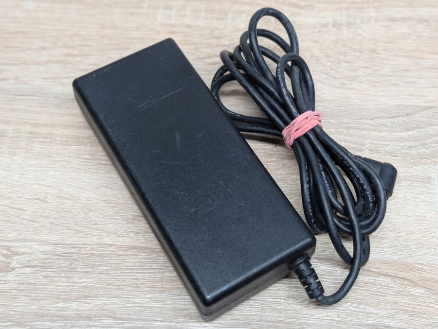 Б/В Блок живлення HP PPP012L 90W 18.5V 4.9A 5.5x 2.5мм