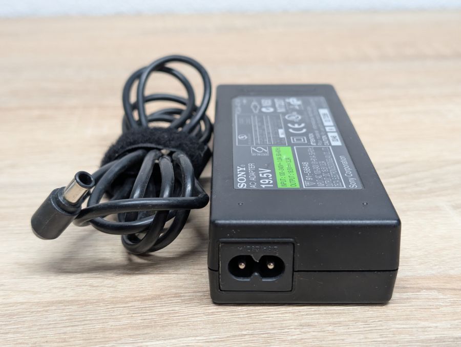 Б/В Блок живлення Sony PCGA-AC19V 65W 19.5V 3.3A 6.5 x 4.4мм