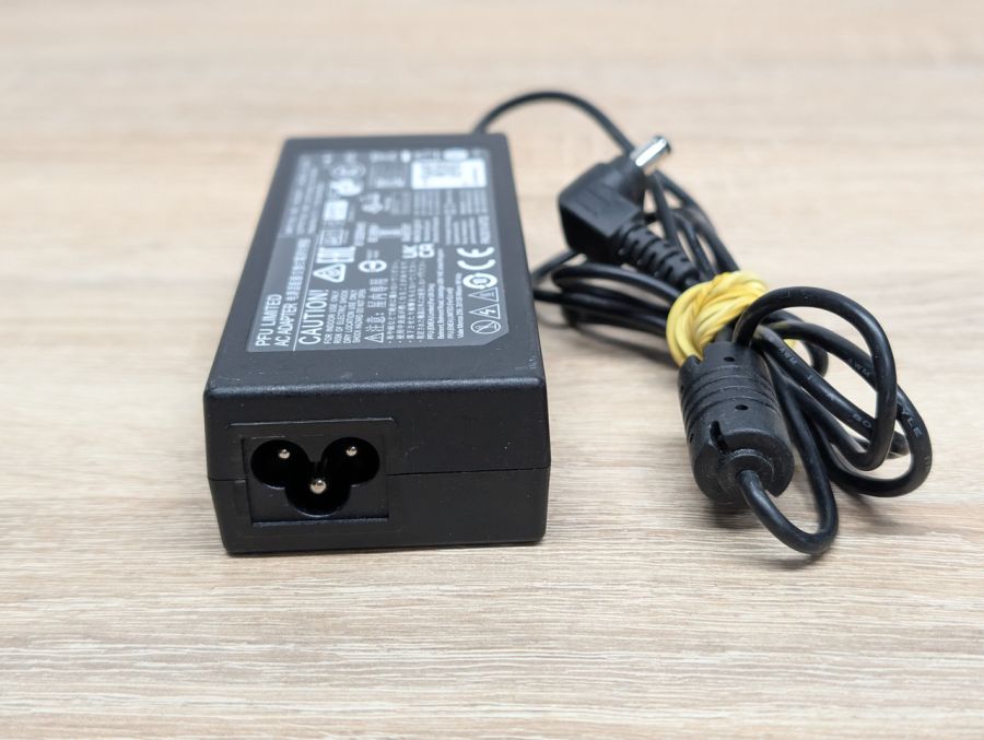 Б/В Блок живлення PFU LIMITED 65W 24V 2.65A 5.5x2.5мм [ProductHub SKU DA-65J24]