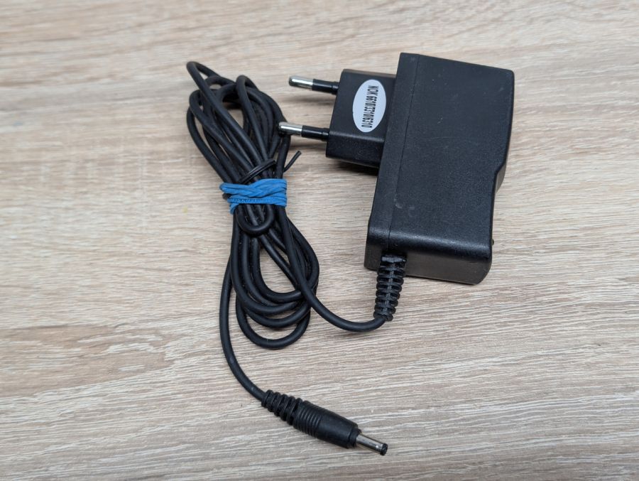 Б/В Блок живлення TelForceOnen 10V 600 мА 3.5 x 1.35 мм [ProductHub SKU TC-02FR]