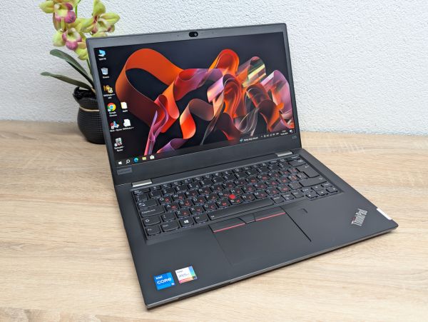 Ноутбук Б/В Lenovo ThinkPad L13:13 Full HD.Intel Core i5-1135G7,8GB DDR4.Intel Iris Xe Graphics SSD 256Gb