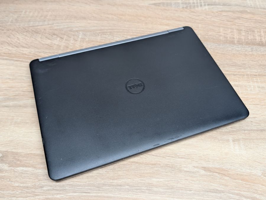 Ноутбук Б/В Dell Latitude E7270, Intel Core i5-6300U, DDR4 8 GB, SSD 128GB, 12" HD