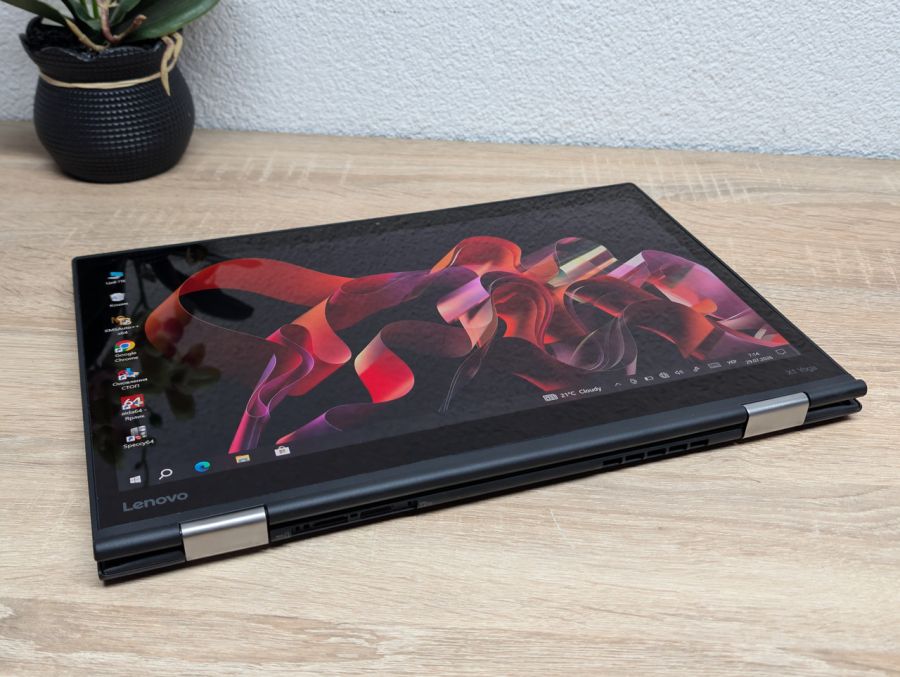 Ноутбук Б/В Lenovo X1 Yoga;14 Full HD сенсорний, Intel Core i5-7200U, 8 ГБ DDR3,Intel HD Graphics, SSD 128Гб