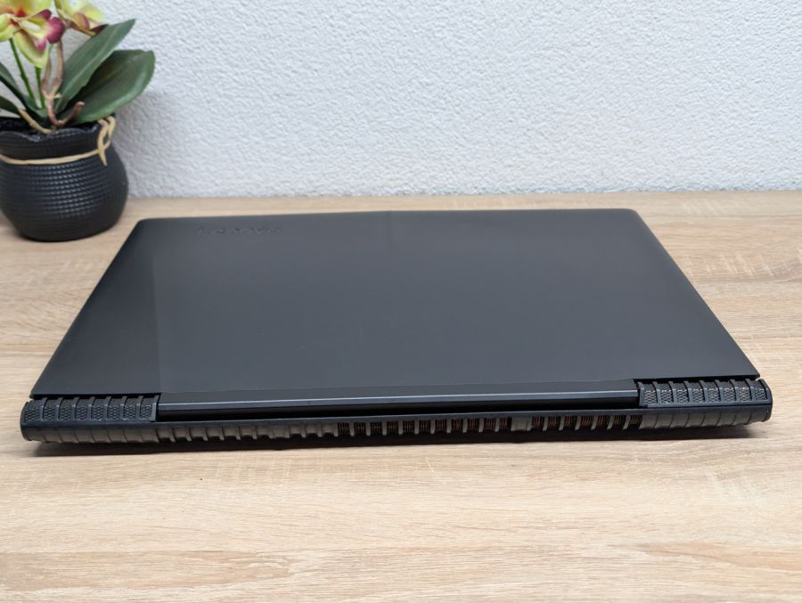 Ноутбук Б/В Lenovo Legion Y520-15IKBN;15.6 Full HD,Core i5-7300HQ,16 GB DDR4, GeForce GTX 1050 2Gb,SSD 256Gb+500Gb HDD