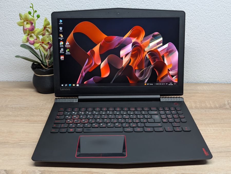 Ноутбук Б/В Lenovo Legion Y520-15IKBN;15.6 Full HD,Core i5-7300HQ,16 GB DDR4, GeForce GTX 1050 2Gb,SSD 256Gb+500Gb HDD