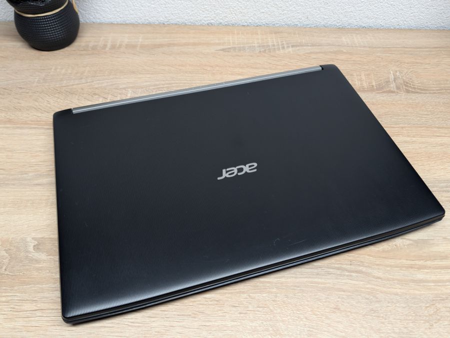 Ноутбук Б/В Acer Aspire A517 51:17 Full HD Intel Core i5-8250U,8 GB DDR4, Intel UHD Graphics, SSD 256Gb