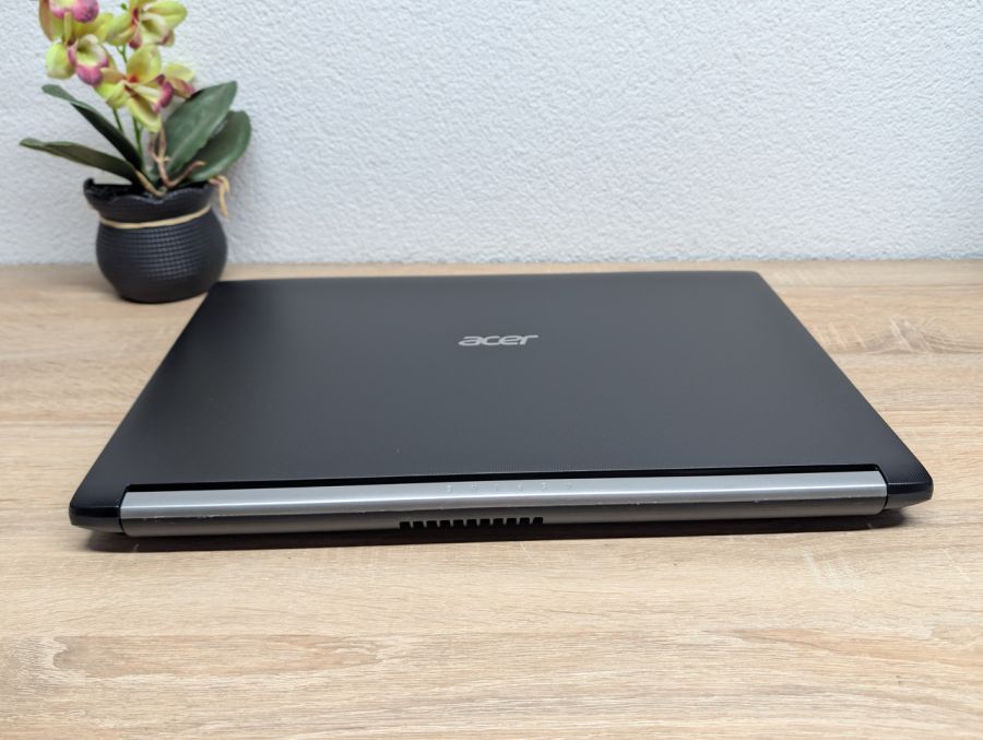 Ноутбук Б/В Acer Aspire A517 51:17 Full HD Intel Core i5-8250U,8 GB DDR4, Intel UHD Graphics, SSD 256Gb