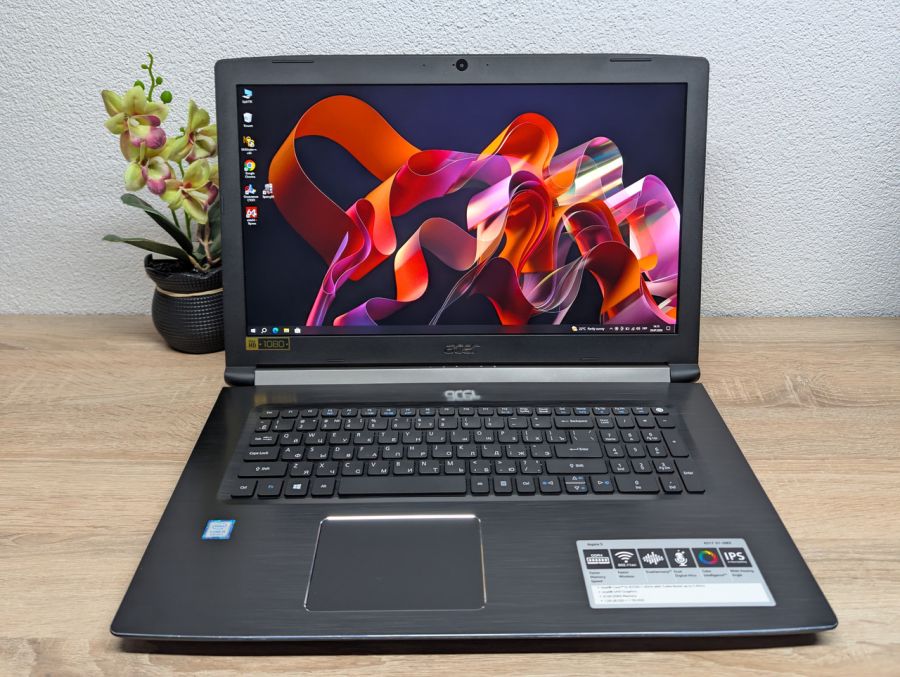Ноутбук Б/В Acer Aspire A517 51:17 Full HD Intel Core i5-8250U,8 GB DDR4, Intel UHD Graphics, SSD 256Gb