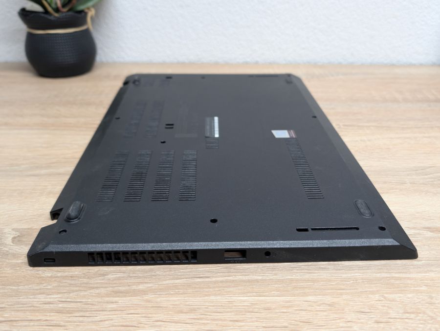 Б/В Піддон для ноутбука Lenovo ThinkPad L590