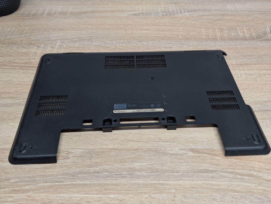 Б/В Cервісна кришка для ноутбука Dell Latitude E5440