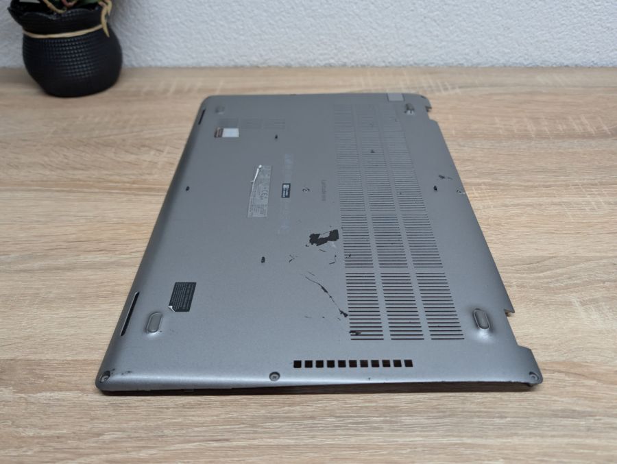 Б/В Піддон для ноутбука Dell latitude 5510\5511\5500\5501