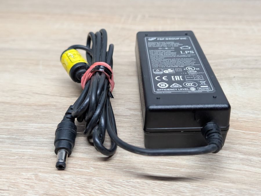 Б/В Блок живлення FSP Group 65W 19V 3.42A 5.5 х 2.5 мм
