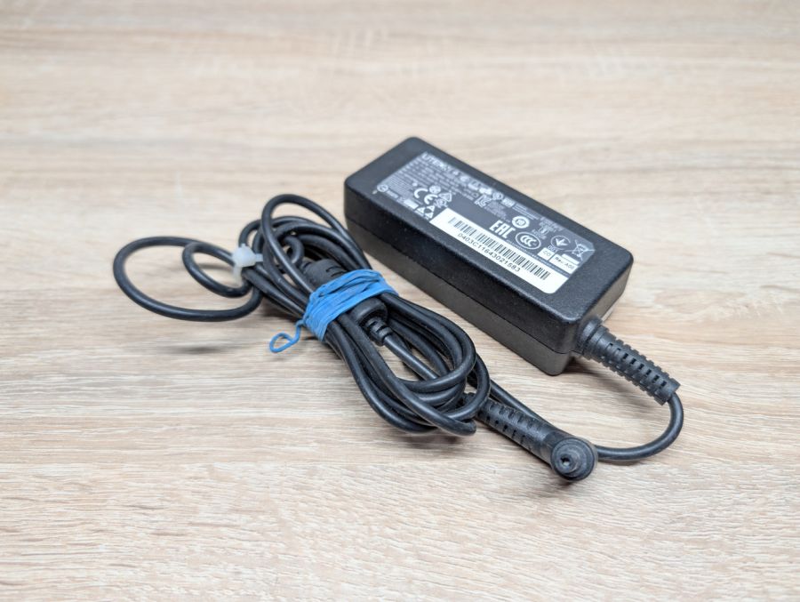 Б/В Блок живлення Liteon 40W 19V 2.21A 4.8 х 1.7 мм