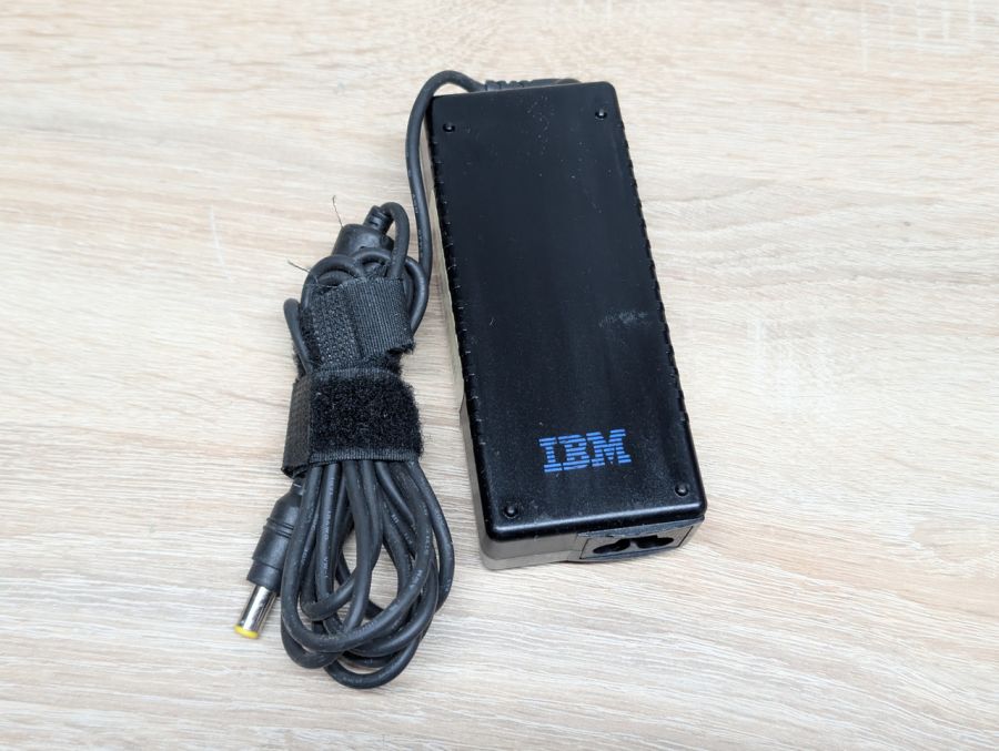 Б/В Блок живлення IBM 54W 16V 3.36A 5.5 x 2.5 мм
